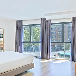 Acta Azul 3*, Barcelona Spania
