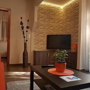 Mgtels - With Private Parking , Budapesta Ungaria