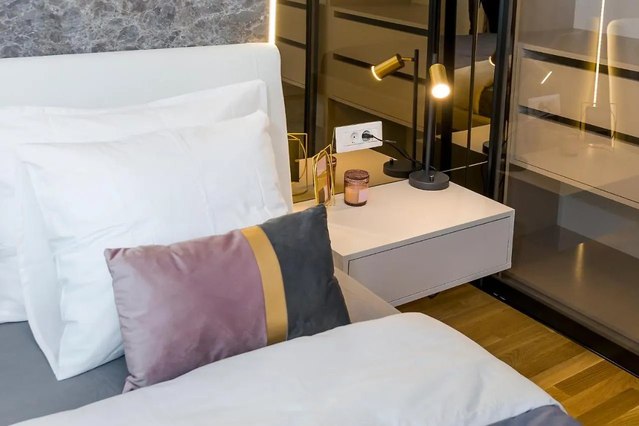 Bucharest Luxury Apartments רומניה